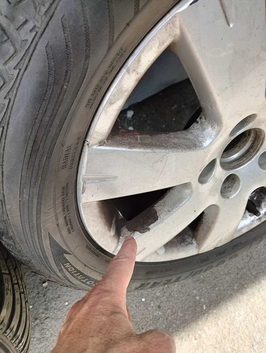 Vand  Set 4 roți iarnă 205/55 R16 – anvelope SH + jante aluminiu
