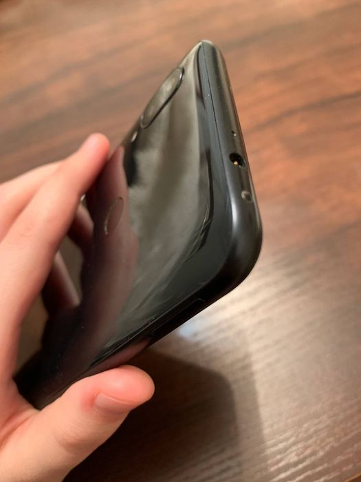 Redmi 7 sotiladi