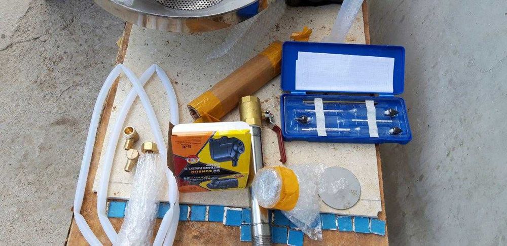 Дистиллятор продаётся  новый