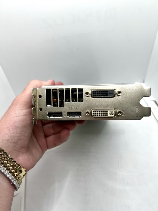 Placa video Sapphire R9 270X Dual-X OC 2gb gddr5 256bit