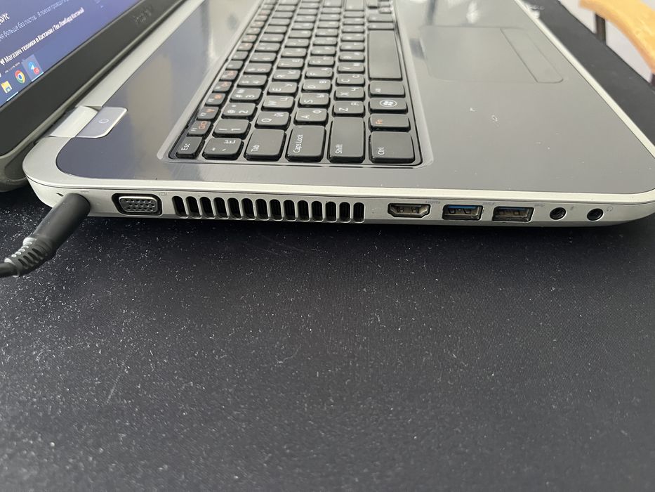 Ноутбук dell inspiron 5720
