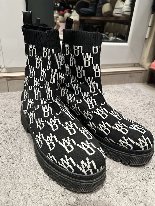 Обувки, номер 40