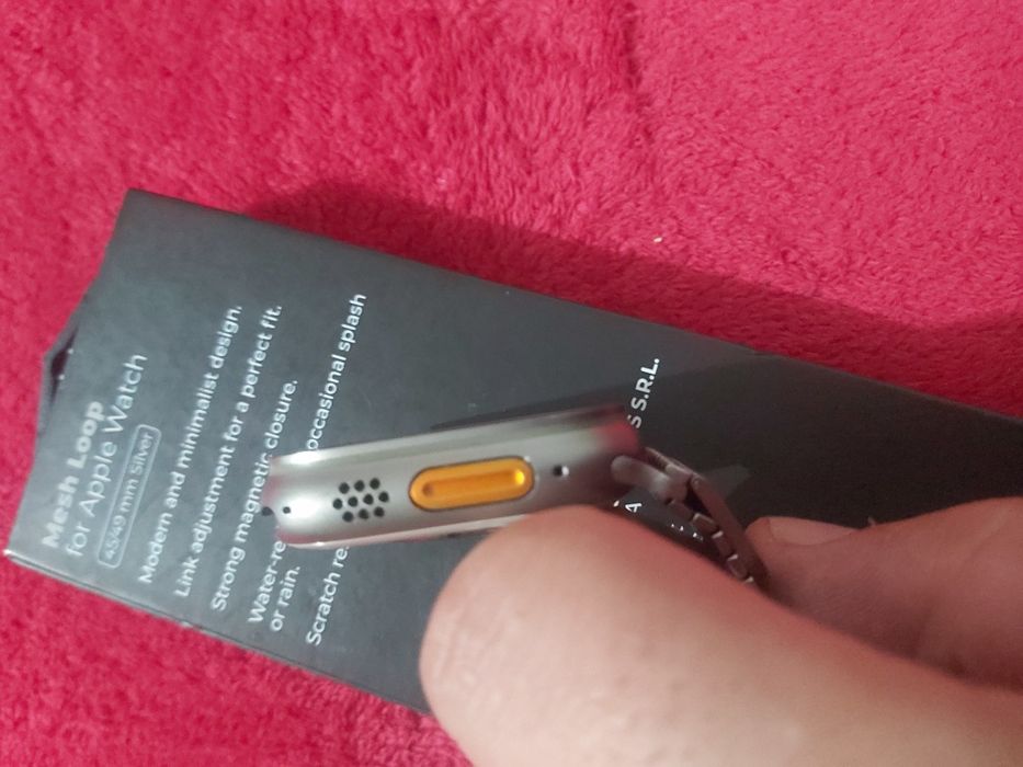 Vând apple watch ultra 49mm titanium