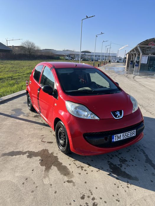 PEUGEOT 107