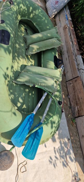 Продаётся резиновая лодка