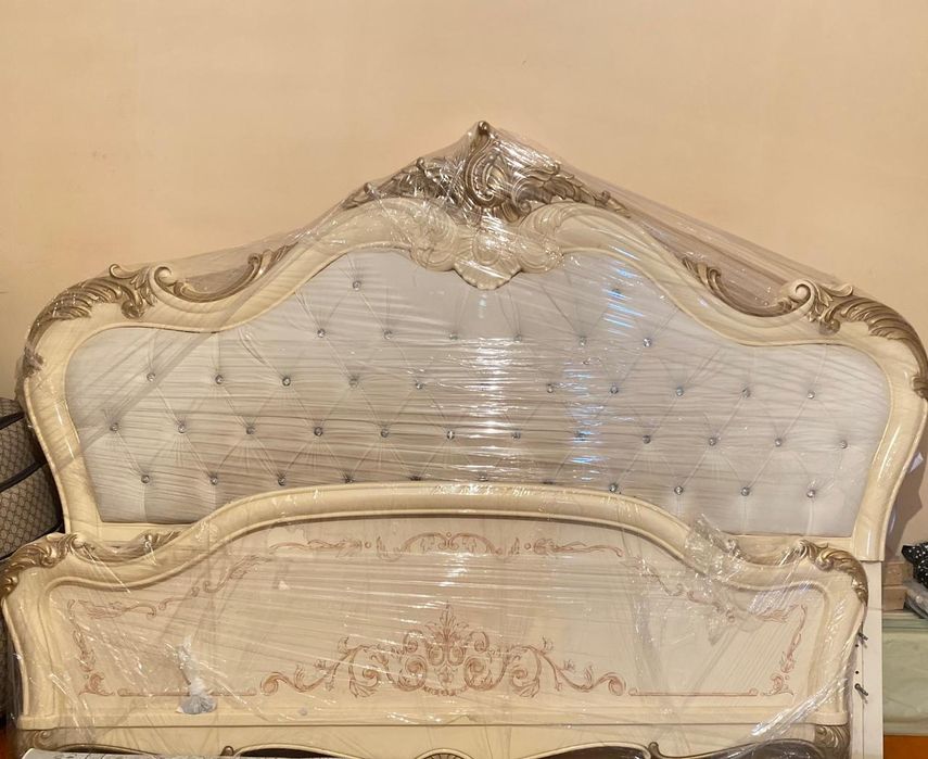 Спальная гарнитура