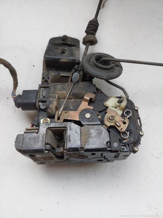 Broasca Usa Dreapta Fata Volkswagen Golf Iv (1J1) [ 1997 - 2007 ] Oem