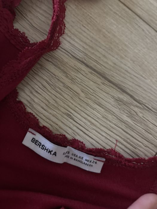 Топ красный Bershka/xs