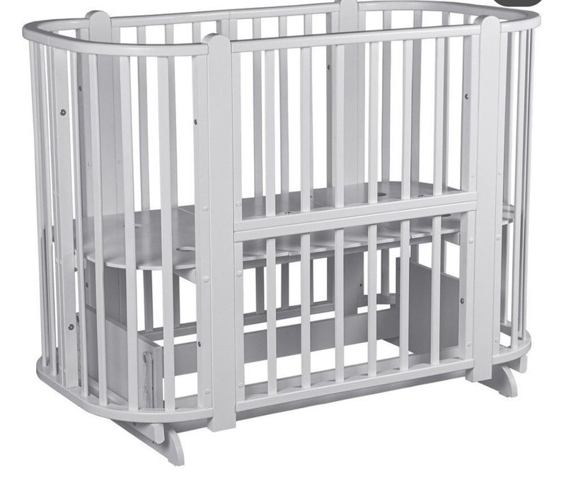 Продам детскую кровать 5в1