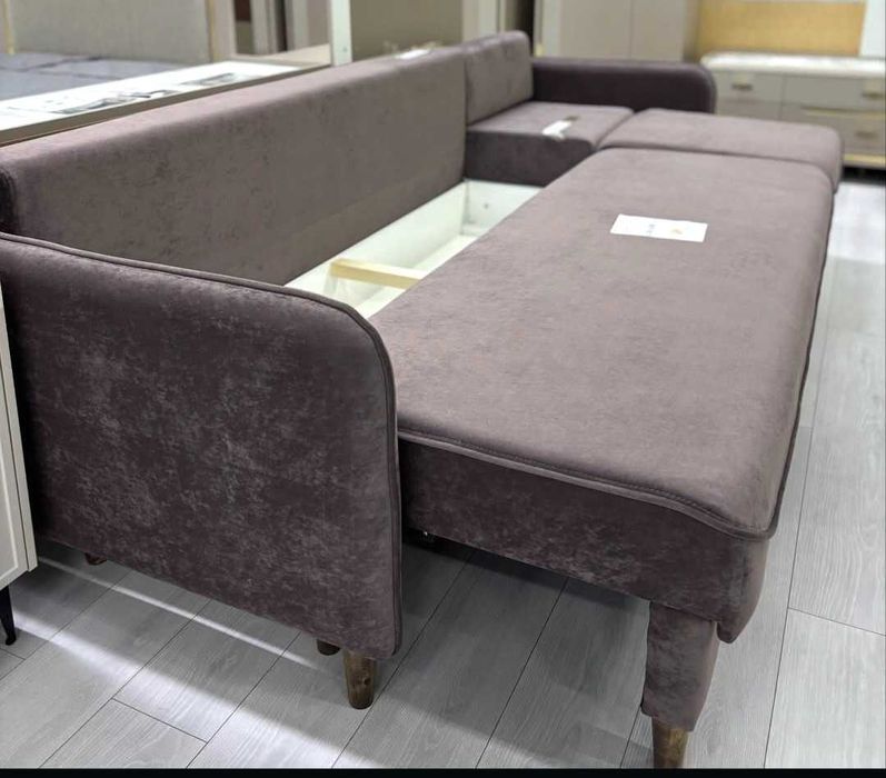 Продам Диван с атаманкой