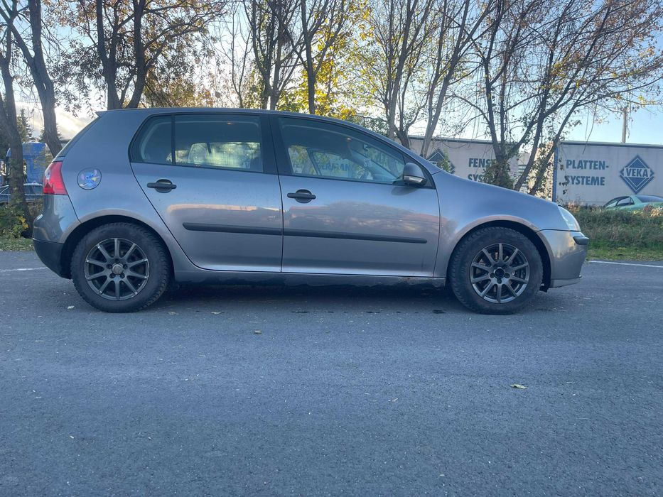 Glof 5  (1.9 DIESEL)