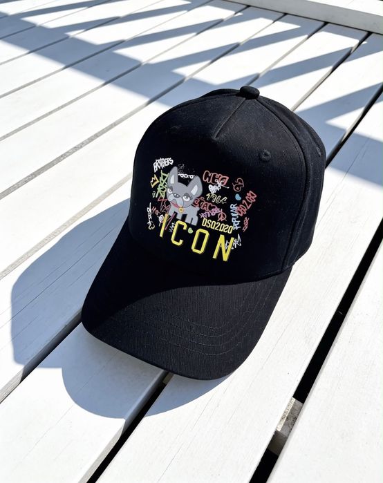 Șapcă ICON Dsquared2 Graffiti / Dog Print – Neagră / Bej