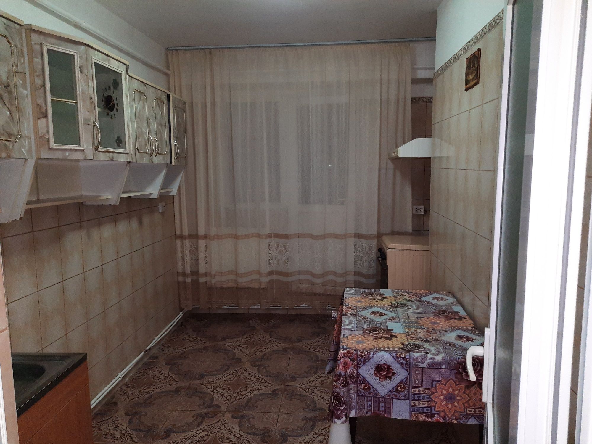 Apartament De Vanzare Tecuci • OLX.ro