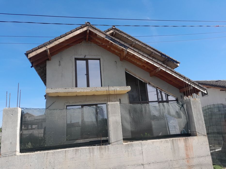 Casă P+M zona Damila Căpșunărie! Se vinde la gri
