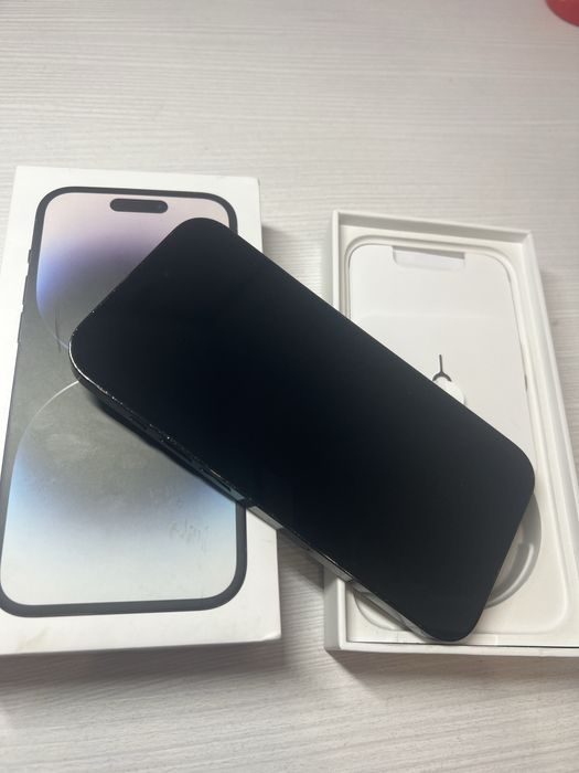 Продам IPhone 14 Pro