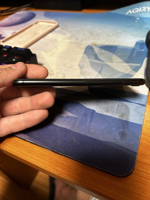 Vand Iphone 7 de 128gb in stare perfecta