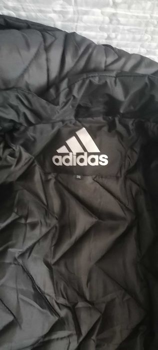 Продам куртку Adidas