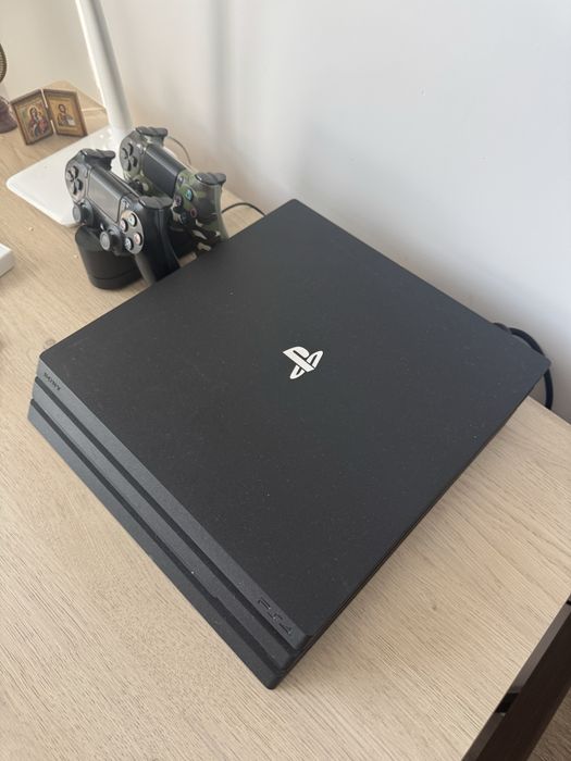 Ps4 Pro 1tb modat