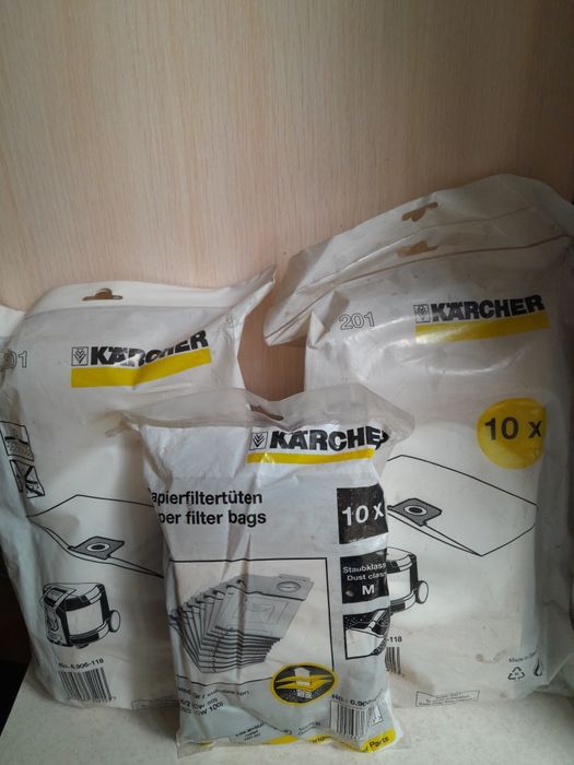 Продам мешки-пылесборники  для пылесосовKarcher