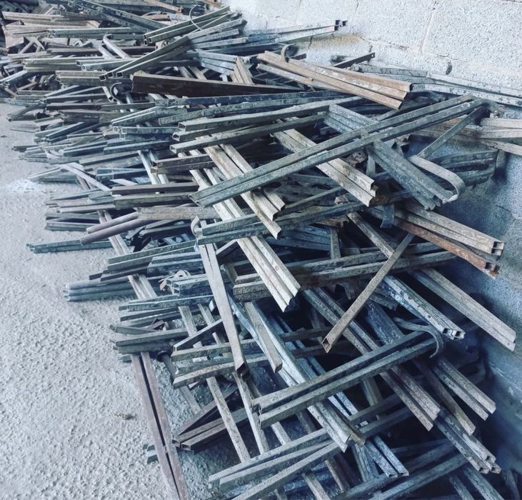 Треноги, унивилки для опалубки.