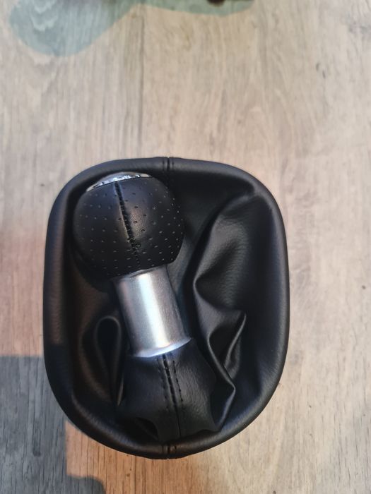 Скоростен лост топка за Фолксваген Голф Пасат Туаран Кади Тигуан Шаран