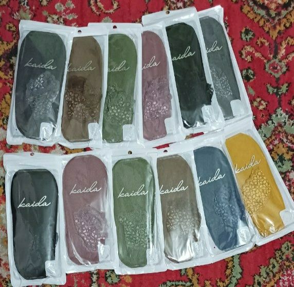 Носки из верблюжьей шерсти и кроличье шерсти