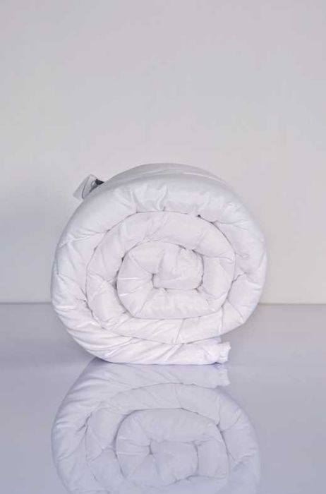 Одеяло стеганное для гостиниц люксового качества