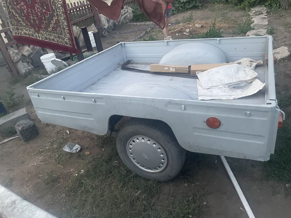 Прицеп легковой в хорошем состонии