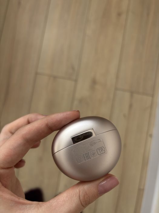 Huawei free clips