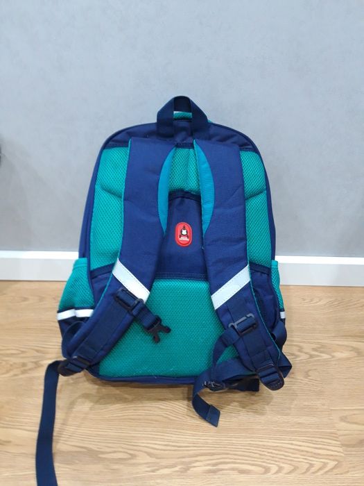 Продам школьный рюкзак на мальчика