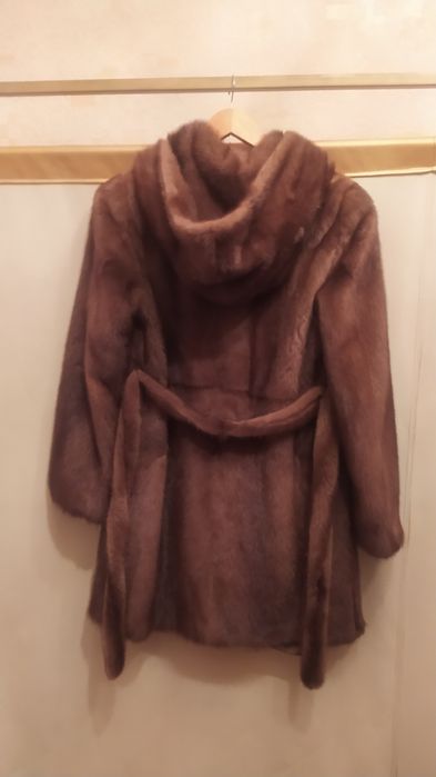 Продается Шуба норковая