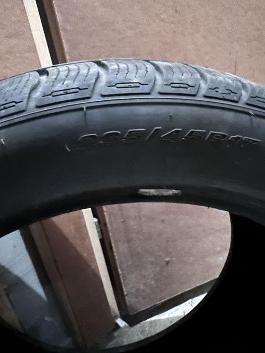Зимни гуми Nexen 235/45 R17