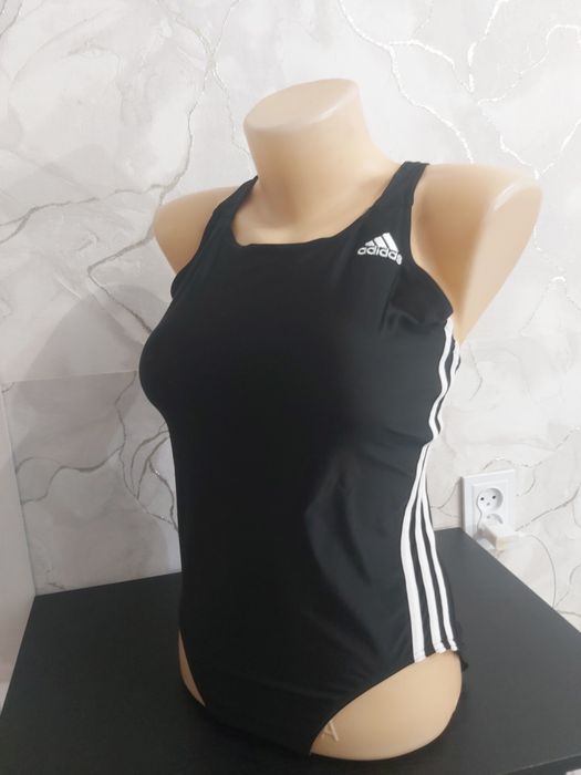 Спортивные купальники