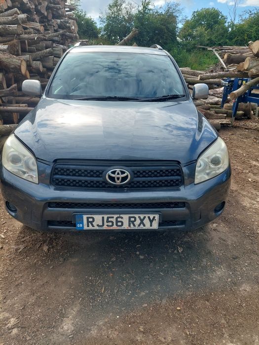 Dezmembrez toyota rav4,d4d, motor 2.0,2.2 diesel