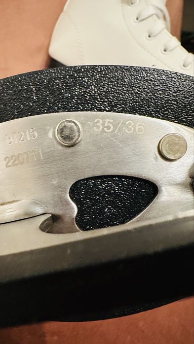 Patine fetita Oxelo marimea 35/36 [ 22,5 cm ]