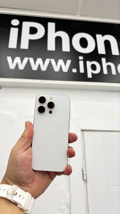 iphone 16 PRO 256 gb. Silver/бял