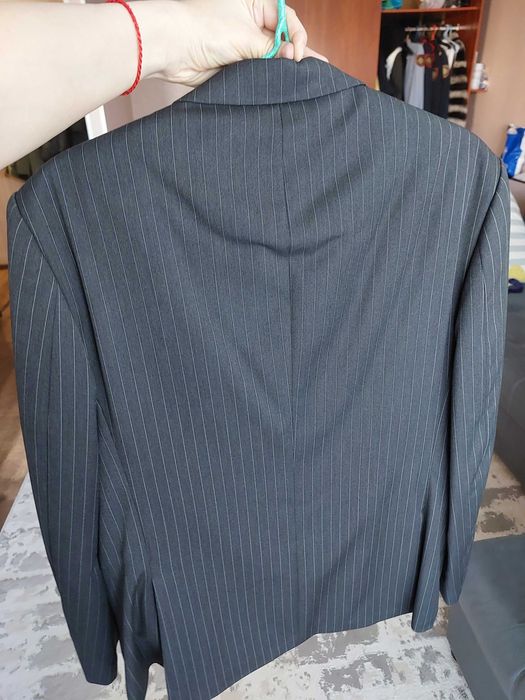 Продам мужской костюм