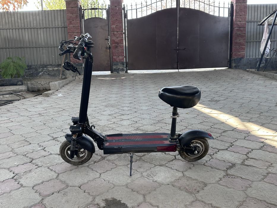 Продам электро самокат