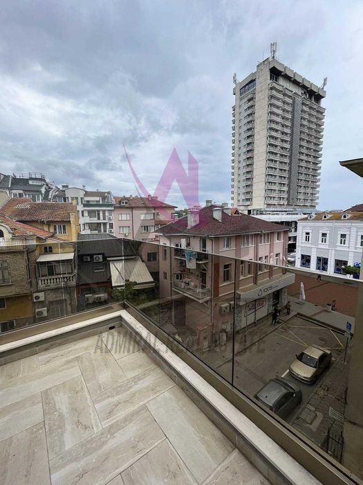 Дава се под наем Тристаен апартамент в Варна, Левски - 100 кв.м за 1500 € - Снимка #6