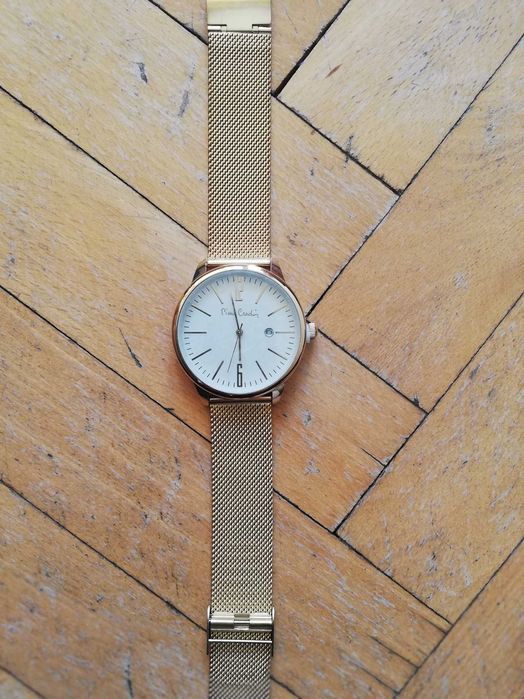 Pierre Cardin swiss made часовник