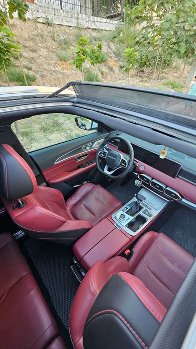 Jetour X70 Plus 2023-yil. 9000km, 1 qo'l