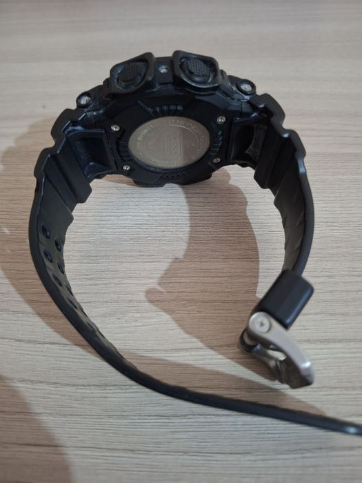 Часы Casio GX-56BB 1ER кварцевые б/у