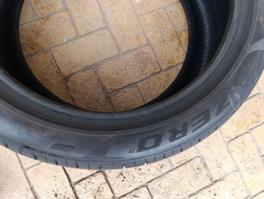Летни гуми Pirelli 285/40/21 Pzero dot 4224