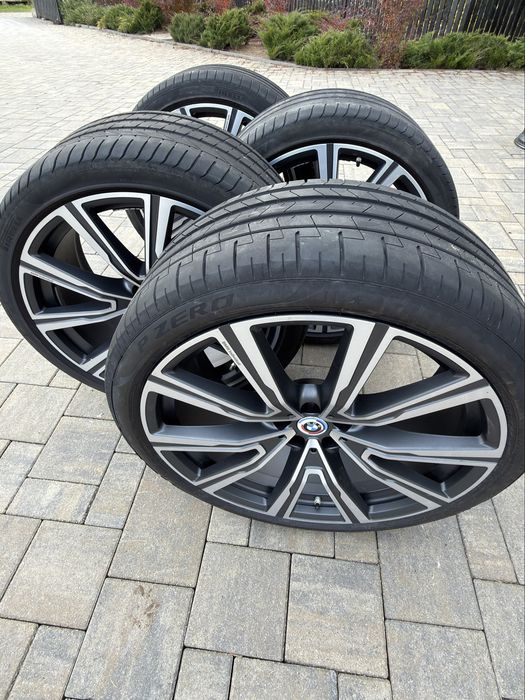 Jante originale BMW 742M R22 cu anvelope – X5 G05 / X6 G06