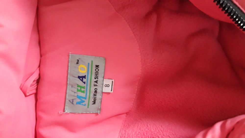 Продам зимнее пальто на девочку