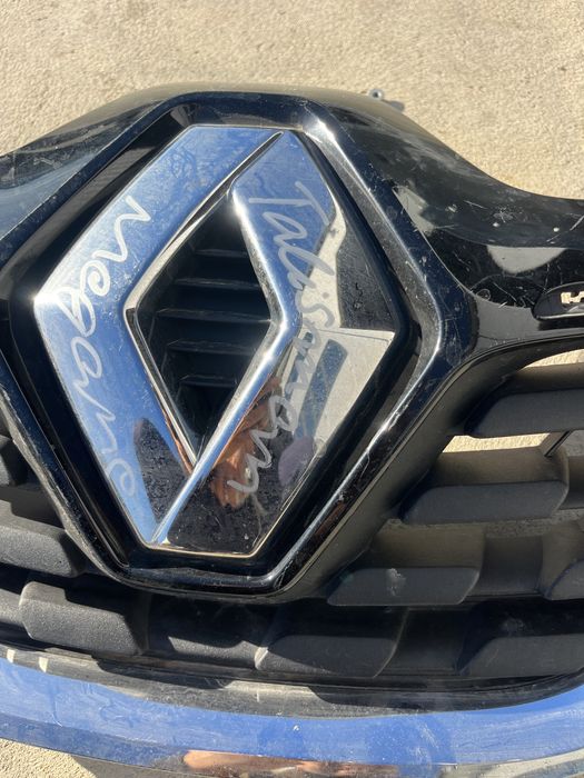 Решетка Renault Scenik 2017-