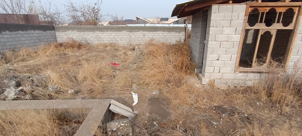 Участка сотилади