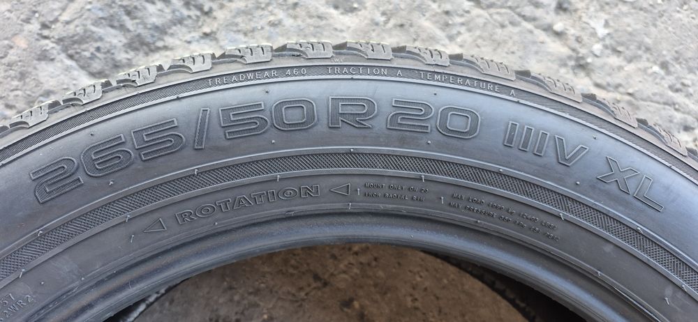 2 anvelope iarna Nokian 265/50/20.Pretul este pe bucata.