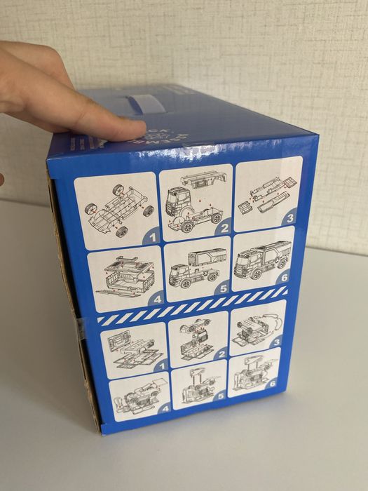 Полицейски камион - паркинг - 2 в 1