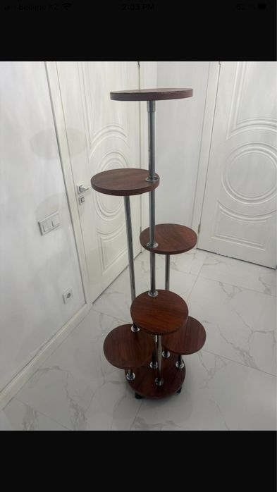 Подставка для цветов большая 15000